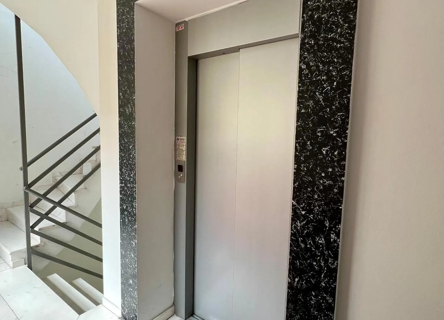 Syggrou Project 1 Apartment Thessaloniki